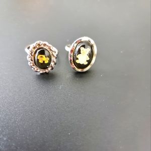 Ring with Ormament